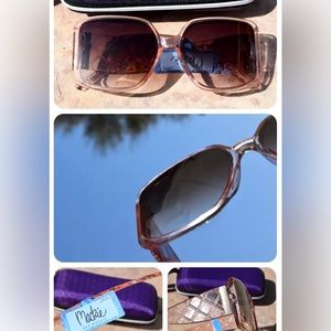 NEW Bob Mackie Brown  Gold Peach temples Sunglasses w/free new case & cloth, NWT